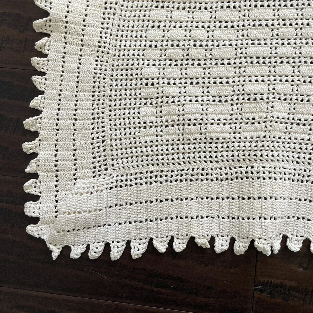 Handmade Crochet Ivory Coverlet Twin Bedspread 76